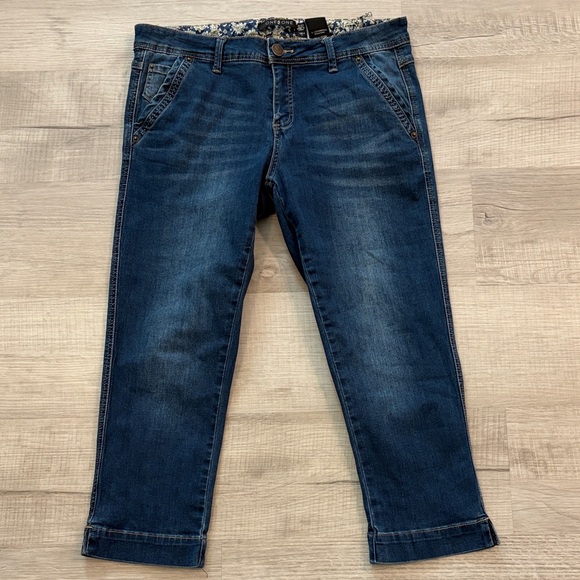 one 5 one Denim - One 5 One Mid-Rise Capris Size 10/30 One Five One